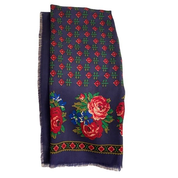 Vintage *Club 7 Echo* Scarf/Shawl/Wrap 100% Wool Made in Japan - Picture 6 of 9